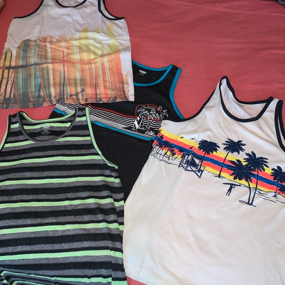 Old Navy boys tank tops lot of 4